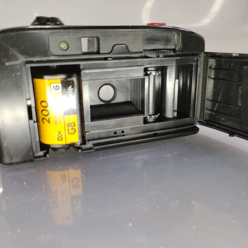 Kodak KB11 35mm Point and Shoot Film Camera in Black